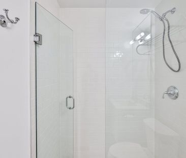 For Lease - 128 Garden Drive Unit# 207, Oakville, Ontario - Photo 1