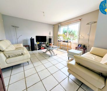 Location Maison 7 pièces 170m² GUER 56380 - Photo 2
