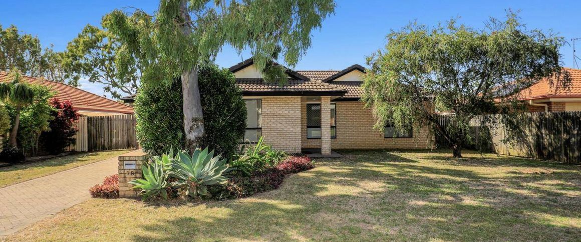 Brick & Tile Central Bargara - Photo 1