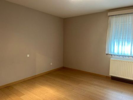 Appartement te huur - Foto 4