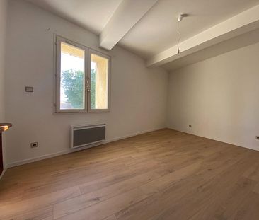 « SAINT-SATURNIN-LES-AVIGNON - MAISON 5 PIECES 116.44M² » - Photo 1