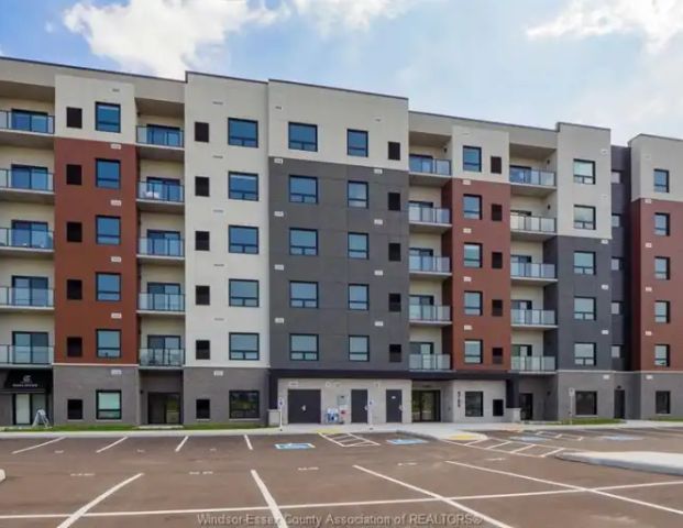 4785 WALKER ROAD Unit# 108 | 4785 WALKER ROAD Unit# 108, Windsor - Photo 1