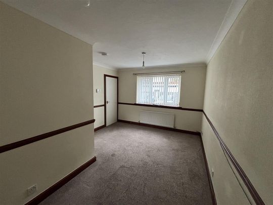 To Let 1 Bed House - Terraced Llys Tomos, , Shotton £575 pcm - Photo 1