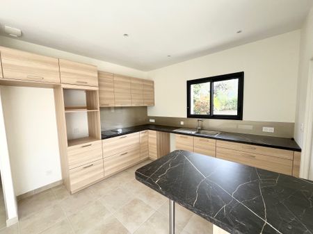 Location Maison 4 pièces 117m² GRADIGNAN 33170 - Photo 4