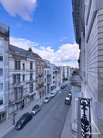 Appartement te huur - Foto 3