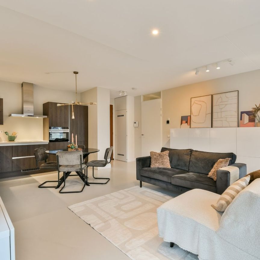 Appartement te huur: Nida Senffstraat 119 1095 MX Amsterdam - Foto 1