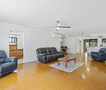 FOREST-EDGE RETREAT - SPACIOUS FAMILY HOME - Photo 1