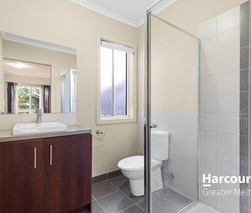 4 Bedroom Family Home with Open Plan Living in Kurunjang - Photo 5