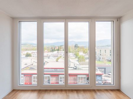 4.5 Zimmer, 111 m², 8. Stock - Photo 3