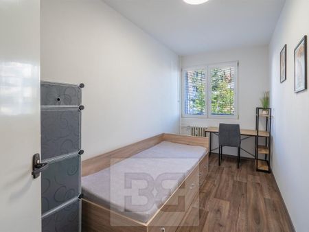 Pronájem bytu 3+1 63 m2 - Fotografie 2