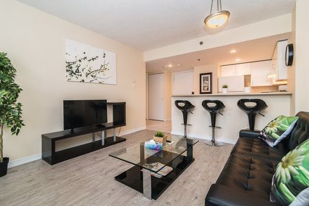 Rue Charlotte - Photo 2