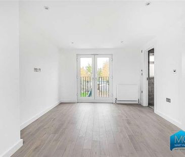 Halliwick Road, London, N10 - Photo 3