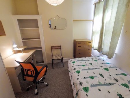Room in a Shared House, Riley Road, BN2 - Photo 4