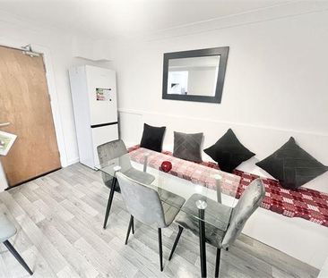 4 bedroom house share to rent - Photo 1