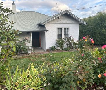 18 Furneaux Avenue - Photo 1