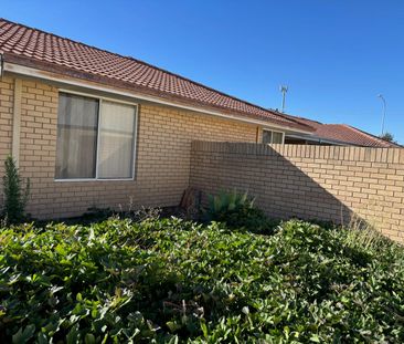 South Bunbury - neat 2 bedroom unit - Photo 2