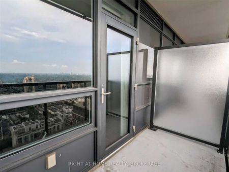For Lease - 5 Sheppard Avenue Unit# 3816, Toronto, Ontario - Photo 2