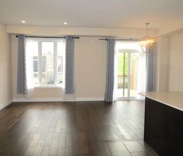 For Lease - 1960 Dalmagarry Road Unit# 37, London North, Ontario - Photo 6