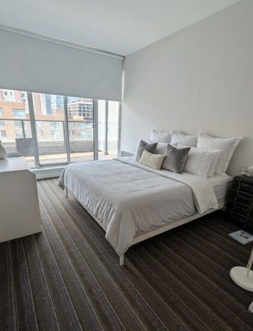 For Lease - 111 Elizabeth Street Unit# 1823, Toronto, Ontario - Photo 3