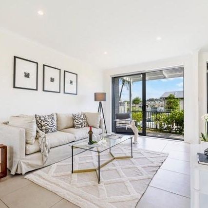 STONEFIELDS - 2 BEDROOMS - TERRACE HOUSE - Photo 1