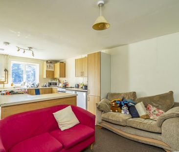 5 bedroom terraced house to rent - Photo 1