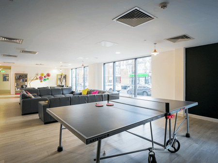 Studio Standard - Photo 2