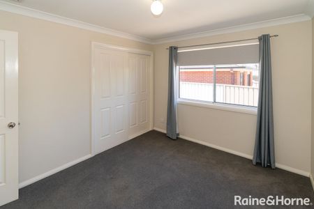 1/24 Dove Street, Mount Austin, NSW 2650 - Photo 4