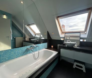 Ruim duplexappartement (140 m²) met 2 slpkrs en ruim terras in Paal - Photo 6