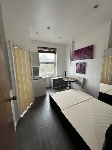 Studio Flat, Dudley Road, B18 - Photo 5