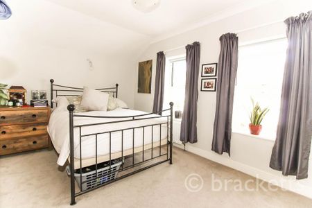 3 bedroom terraced house to rent - Photo 4