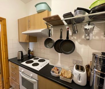 1 Bed Flat, Arlington Road, NW1 - Photo 4