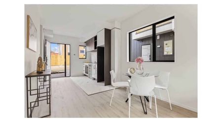 Lovely 2 bedroom home! - Photo 3