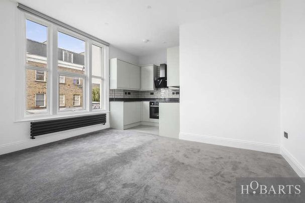 Marlborough Road, N19 - Photo 1