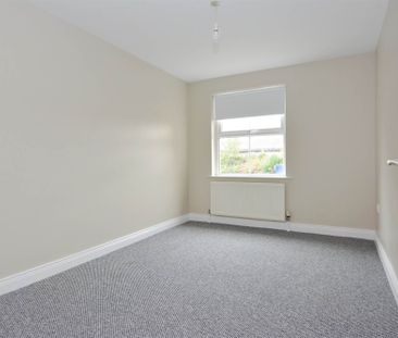 1 Lesley Court, 25 Stockmans Lane, BELFAST, BT9 7JA - Photo 3