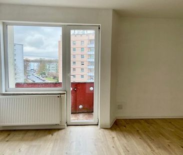 Tolle Wohnung und mit Balkon. - Photo 1