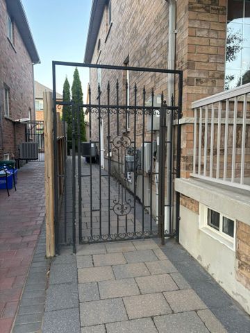 For Lease - 53 Dybal Street, Vaughan, Ontario - Photo 4