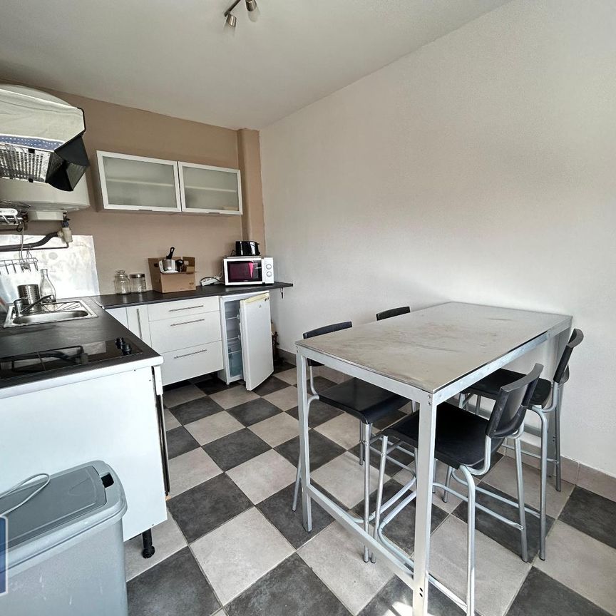 Location Appartement 1 pièce 29m² ST ETIENNE 42000 - Photo 1