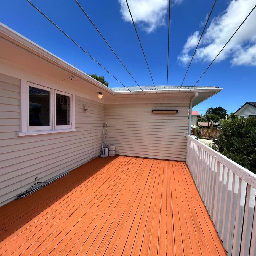 4 Bedrooms on Gaede Terrace - Photo 1