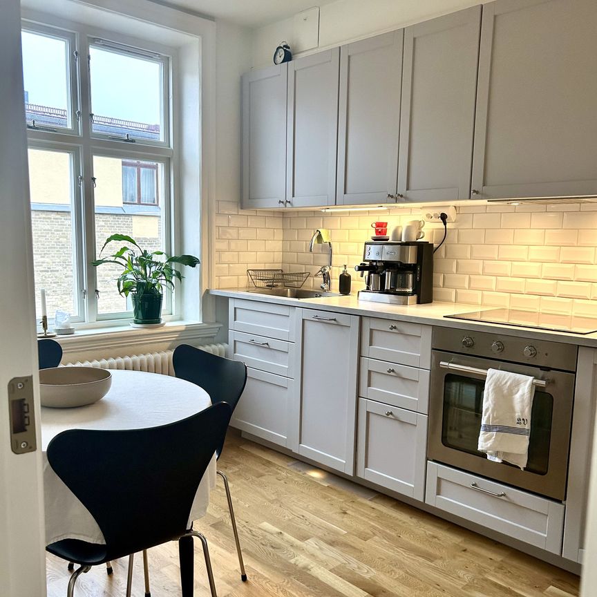 Andra Långgatan, Göteborg - Photo 1