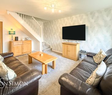 Spring Close, Ramsbottom - Photo 1