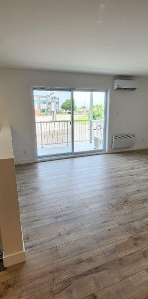 APPARTEMENT**4 ½**style MAISON DE VILLE au CŒUR de STE-FOY - Photo 1