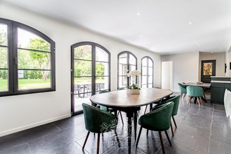 Tout savoir sur cette maison dans le quartier Flers Breucq-Start Babylone-Recueil, à Villeneuve-d'Ascq - Photo 2