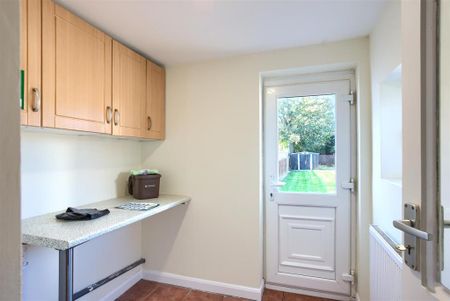 3 bedroom terraced house to rent - Photo 5