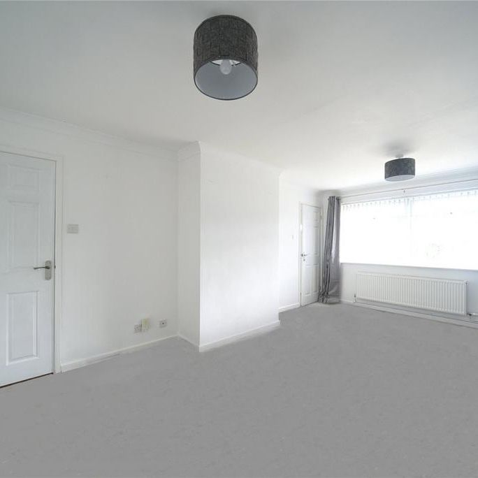 2 bedroom bungalow to rent - Photo 1