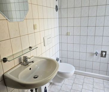 ***1-Raum Wohnung mit Einbauküche +Stellplatz**** - Photo 4