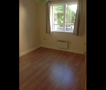 1 Bed Flat, Sovereign Place, HA1 - Photo 2