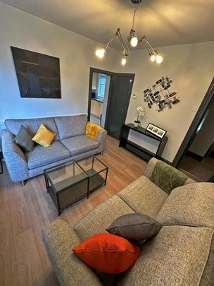 Room 5, Elimgrove St, Belfast, BT14 6LB - Photo 1