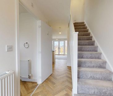 2 bedroom terraced house to rent - Photo 1