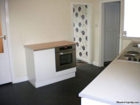 1 bedroom property to rent in Middleton - Photo 2