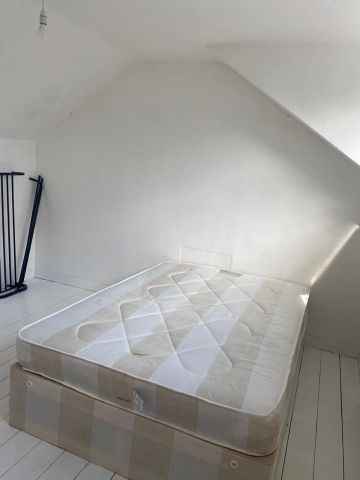 Room in a Shared House, Hazelbank Road, SE6 - Photo 4